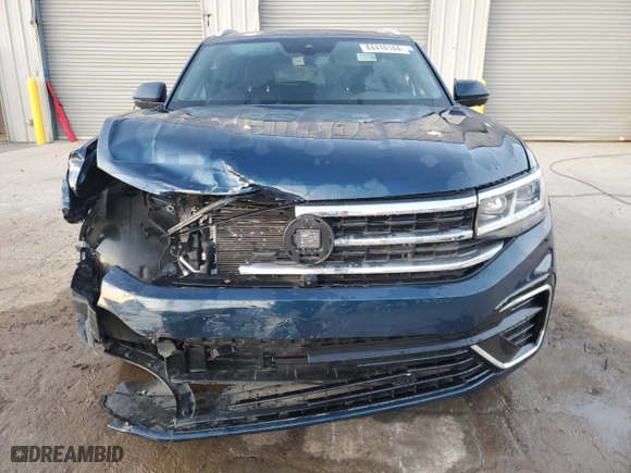 2021 Volkswagen Atlas Cross Sport 3.6L V6 SEL Premium R-Line with VIN 1V2FE2CA8MC238600, listed as a Copart auction lot 84416164 with 41,719 mi miles and Salvage Title. Bid and sale history available at carsss.com. Image 5.