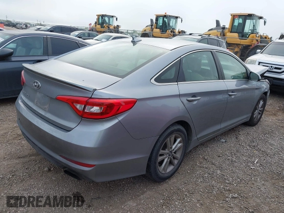 2016 Hyundai Sonata SE with VIN 5NPE24AF5GH375681, listed as a IAAI auction lot 42047034 with 137,256 mi miles and . Bid and sale history available at carsss.com. Image 4.