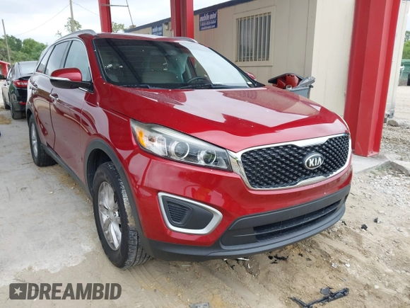 2018 Kia Sorento LX with VIN 5XYPG4A38JG349087, listed as a IAAI auction lot 41979249 with 67,387 mi miles. Bid and sale history available at carsss.com. Image 1.