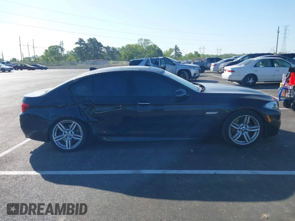 2015 BMW 5 Series 535i xDrive with VIN WBA5B3C54FD541138, listed as a IAAI auction lot 42043269 with 172,714 mi miles. Bid and sale history available at carsss.com. Image 13.