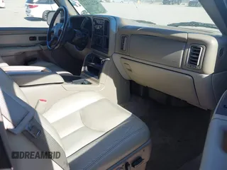 2003 Chevrolet Tahoe LS with VIN 1GNEC13T23R292010, listed as a IAAI auction lot 42723144 with Not provided miles and . Bid and sale history available at DreamBid. Image 5.