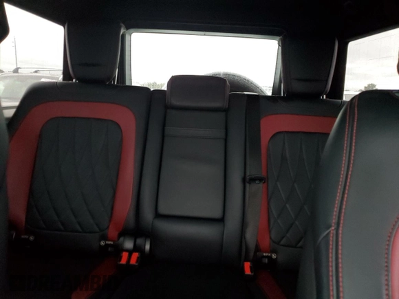 2021 Mercedes-Benz G 63 AMG z VIN W1NYC7HJXMX368367, wystawiony jako Copart lot #74120404 z przebiegiem 26 246 mil mil oraz Szkoda całkowita • Salvage title. Historia ofert i sprzedaży dostępna na DreamBid. Obrazek 10.