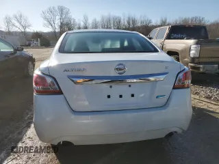2014 Nissan Altima 2.5 S with VIN 1N4AL3AP6EN343985, listed as a Copart auction lot 47606945 with 123,702 mi miles and Salvage Title. Bid and sale history available at carsss.com. Image 6.