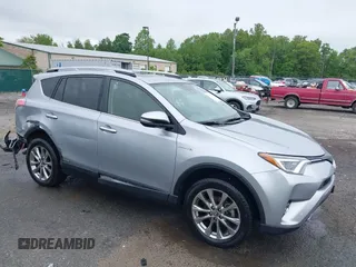 2017 Toyota RAV4 Limited z VIN JTMDJREV0HD140223, wystawiony jako IAAI lot #42192770 z przebiegiem 67 377 mil mil oraz . Historia ofert i sprzedaży dostępna na DreamBid. Obrazek 1.