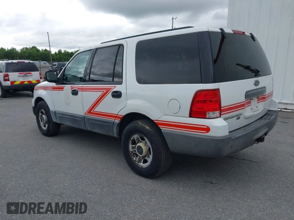 2004 Ford Expedition Special Service с VIN 1FMPU16L64LB14255, выставлен на аукционе IAAI как лот 42234555 с пробегом 172 388 миль миль и . История ставок и продаж доступна на DreamBid. Изображение 3.