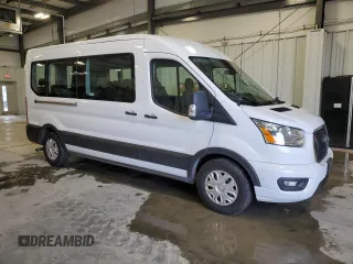 2022 Ford Transit Passenger XL with VIN 1FBAX2C88NKA19814, listed as a Copart auction lot 83809974 with 57,959 mi miles and Clean Title. Bid and sale history available at DreamBid. Image 4.
