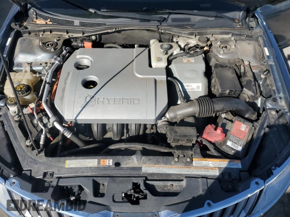 2011 Lincoln MKZ Hybrid z VIN 3LNDL2L3XBR775589, wystawiony jako Copart lot #50796705 z przebiegiem 84 973 mil mil oraz Szkoda całkowita • Salvage title. Historia ofert i sprzedaży dostępna na DreamBid. Obrazek 11.