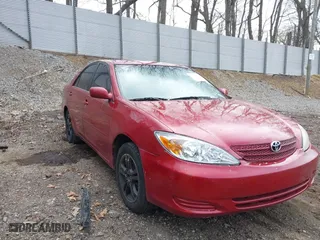 2002 Toyota Camry LE with VIN 4T1BE32K42U099357, listed as a IAAI auction lot 42075943 with 191,685 mi miles. Bid and sale history available at carsss.com. Image 17.