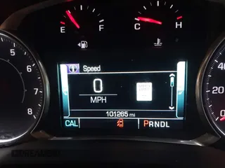2017 GMC Acadia SLT z VIN 1GKKNULS6HZ183740, wystawiony jako IAAI lot #42006210 z przebiegiem 101 265 mil mil oraz . Historia ofert i sprzedaży dostępna na DreamBid. Obrazek 15.