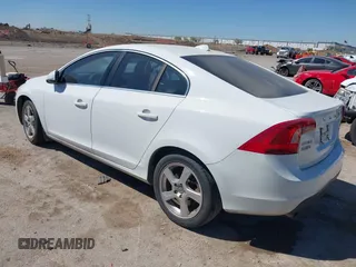 2012 Volvo S60 T5 with VIN YV1622FS5C2115706, listed as a IAAI auction lot 41864741 with 217,321 mi miles. Bid and sale history available at carsss.com. Image 3.