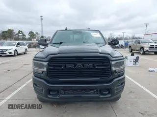 2019 Ram 2500 Laramie with VIN 3C6UR5FJ6KG574757, listed as a IAAI auction lot 41808297 with 33,981 mi miles. Bid and sale history available at carsss.com. Image 13.