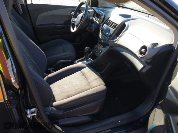 2014 Chevrolet Sonic LT with VIN 1G1JC6SGXE4132765, listed as a IAAI auction lot 41747782 with 144,485 mi miles. Bid and sale history available at carsss.com. Image 5.