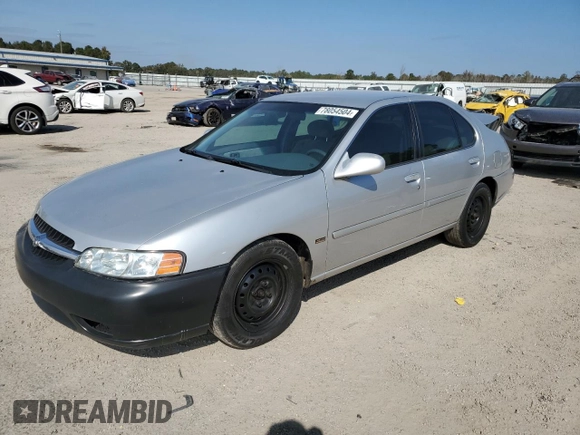 2001 Nissan Altima GXE with VIN 1N4DL01D11C221915, listed as a Copart auction lot 78054504 with 164,116 mi miles and Salvage Title. Bid and sale history available at carsss.com. Image 1.