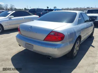 2001 Acura CL Type S with VIN 19UYA426X1A035313, listed as a IAAI auction lot 41944970 with 155,037 mi miles. Bid and sale history available at carsss.com. Image 4.