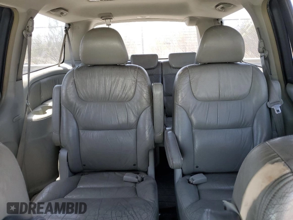 2005 Honda Odyssey Touring z VIN 5FNRL38805B131416, wystawiony jako Copart lot #59157395 z przebiegiem 263 087 mil mil oraz Szkoda całkowita • Salvage title. Historia ofert i sprzedaży dostępna na DreamBid. Obrazek 10.