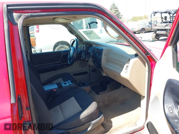 2004 Ford Ranger XL Fleet with VIN 1FTZR45E24PB06407, listed as a IAAI auction lot 42818301 with 161,609 mi miles and . Bid and sale history available at DreamBid. Image 5.