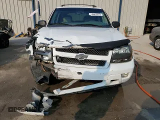 2008 Chevrolet TrailBlazer 1LT with VIN 1GNDT13S082260885, listed as a Copart auction lot 45015775 with 167,869 mi miles and Salvage Title. Bid and sale history available at DreamBid. Image 5.