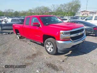 2018 Chevrolet Silverado 1500 LT with VIN 1GCVKREH2JZ264045, listed as a IAAI auction lot 42020426 with 135,719 mi miles and . Bid and sale history available at DreamBid. Image 1.