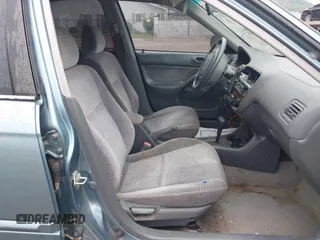 2000 Honda Civic VP z VIN 2HGEJ6612YH575604, wystawiony jako IAAI lot #42395535 z przebiegiem 164 185 mil mil oraz . Historia ofert i sprzedaży dostępna na DreamBid. Obrazek 5.