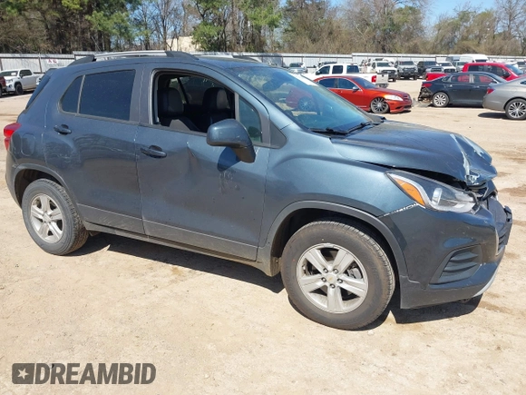 2021 Chevrolet Trax LT with VIN KL7CJPSB3MB323158, listed as a IAAI auction lot 41743200 with 91,229 mi miles. Bid and sale history available at carsss.com. Image 1.
