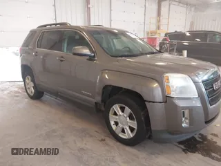 2011 GMC Terrain SLE-2 z VIN 2CTALSEC1B6201348, wystawiony jako IAAI lot #42486563 z przebiegiem 165 143 mil mil oraz . Historia ofert i sprzedaży dostępna na DreamBid. Obrazek 1.