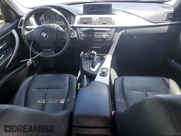 2012 BMW 3 Series 328i with VIN WBA3A5G55CNN65681, listed as a Copart auction lot 61018025 with 156,903 mi miles and Salvage title. Bid and sale history available at DreamBid. Image 8.
