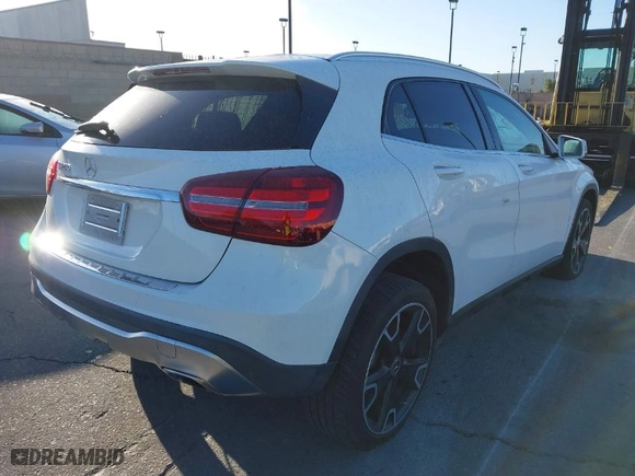 2019 Mercedes-Benz GLA with VIN WDCTG4EB4KU017657, listed as a IAAI auction lot 41354313 with 68,006 mi miles. Bid and sale history available at carsss.com. Image 4.