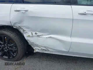 2020 Jeep Grand Cherokee Laredo E z VIN 1C4RJFAG8LC421003, wystawiony jako IAAI lot #42261449 z przebiegiem 36 224 mil mil oraz . Historia ofert i sprzedaży dostępna na DreamBid. Obrazek 6.