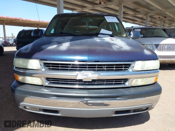 2004 Chevrolet Tahoe LS with VIN 1GNEC13T14R167811, listed as a IAAI auction lot 42074475 with 267,196 mi miles. Bid and sale history available at carsss.com. Image 6.