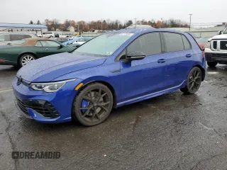 2023 Volkswagen Golf 20th Anniversary Edition z VIN WVWBB7CD9PW199549, wystawiony jako Copart lot #81139304 z przebiegiem 1 956 mil mil oraz Szkoda całkowita • Salvage title. Historia ofert i sprzedaży dostępna na DreamBid. Obrazek 1.
