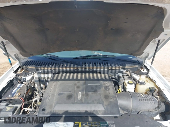 2006 Lincoln Navigator Luxury with VIN 5LMFU285X6LJ24836, listed as a IAAI auction lot 42774490 with 158,766 mi miles and . Bid and sale history available at DreamBid. Image 10.