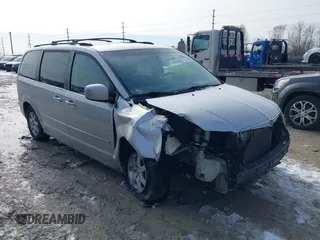 2010 Chrysler Town & Country Touring Plus z VIN 2A4RR8DX8AR339206, wystawiony jako IAAI lot #41628088 z przebiegiem 202 114 mil mil oraz . Historia ofert i sprzedaży dostępna na DreamBid. Obrazek 1.