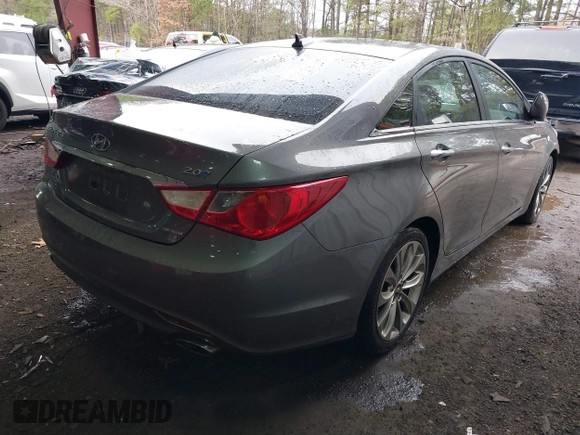 2013 Hyundai Sonata Limited with VIN 5NPEC4AB4DH543218, listed as a IAAI auction lot 41740769 with 247,531 mi miles and . Bid and sale history available at carsss.com. Image 4.