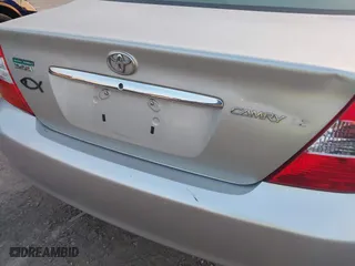 2002 Toyota Camry LE with VIN 4T1BE32K42U011553, listed as a IAAI auction lot 42054226 with 223,683 mi miles. Bid and sale history available at carsss.com. Image 12.