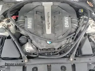 2015 BMW 5 Series 550i с VIN WBAKN9C55FD960970, выставлен на аукционе Copart как лот 84994434 с пробегом 105 593 миль миль и Списание • Salvage title. История ставок и продаж доступна на DreamBid. Изображение 13.