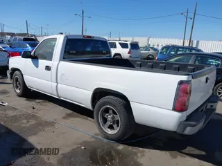 2004 Chevrolet Silverado 1500 Work Truck with VIN 1GCEC14X34Z297647, listed as a IAAI auction lot 41721802 with 156,066 mi miles. Bid and sale history available at carsss.com. Image 3.