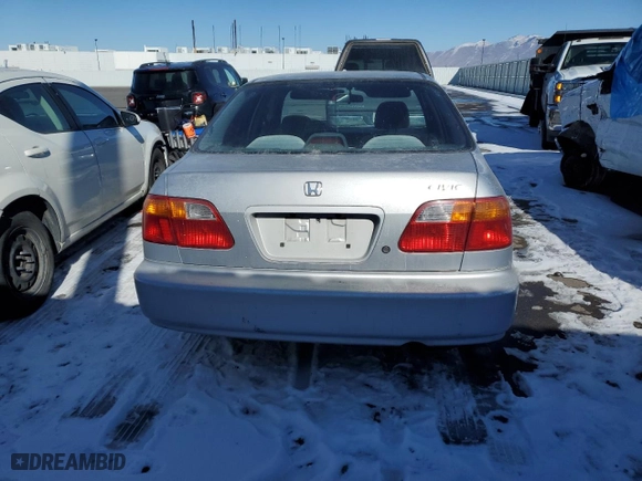 1999 Honda Civic VP with VIN 2HGEJ6610XH574482, listed as a Copart auction lot 43175845 with 176,042 mi miles and Salvage Title. Bid and sale history available at carsss.com. Image 6.