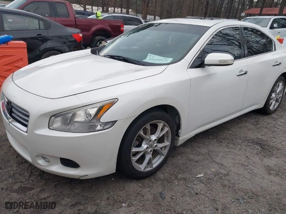 2014 Nissan Maxima 3.5 SV with VIN 1N4AA5AP7EC451237, listed as a IAAI auction lot 41629972 with 154818 miles. Bid and sale history available at carsss.com. Image 2.