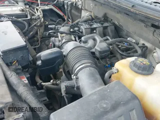 2013 Ford F-150 XL с VIN 1FTEW1CM8DKG05287, выставлен на аукционе IAAI как лот 43390965 с пробегом 218 960 миль миль и . История ставок и продаж доступна на DreamBid. Изображение 18.