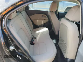 2015 Kia Rio EX z VIN KNADN5A39F6457613, wystawiony jako Copart lot #52762885 z przebiegiem 50 648 mil mil oraz Szkoda całkowita • Salvage title. Historia ofert i sprzedaży dostępna na DreamBid. Obrazek 10.