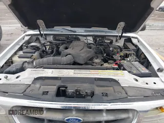 1998 Ford Explorer XL z VIN 1FMZU34E0WZB12557, wystawiony jako IAAI lot #41474546 z przebiegiem 119 294 mil mil oraz . Historia ofert i sprzedaży dostępna na DreamBid. Obrazek 10.