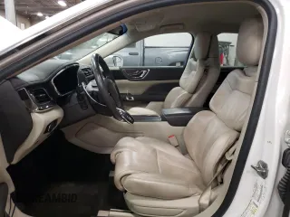 2017 Lincoln Continental Select with VIN 1LN6L9SK9H5611871, listed as a Copart auction lot 81712844 with 65,915 mi miles and Salvage Title. Bid and sale history available at carsss.com. Image 7.