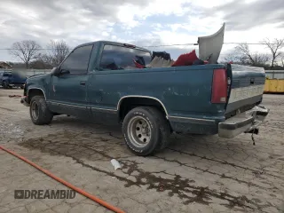 1996 Chevrolet Silverado 1500 with VIN 1GCEC14M0TZ106786, listed as a Copart auction lot 43858625 with 213,182 mi miles and Non Repairable. Bid and sale history available at DreamBid. Image 2.