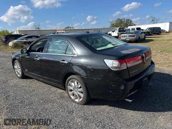 2011 Lincoln MKZ Hybrid with VIN 3LNDL2L33BR759329, listed as a Copart auction lot 87471614 with 131,927 mi miles and Clean Title. Bid and sale history available at carsss.com. Image 3.