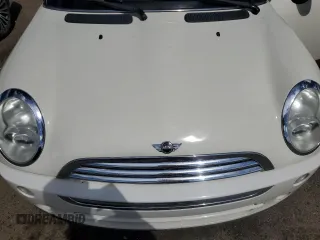 2008 MINI Convertible с VIN WMWRF33538TG18650, выставлен на аукционе Copart как лот 55820245 с пробегом 100 980 миль миль и Списание • Salvage title. История ставок и продаж доступна на DreamBid. Изображение 11.