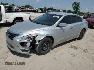 2015 Nissan Altima 2.5 z VIN 1N4AL3AP7FN308941, wystawiony jako Copart lot #58939045 z przebiegiem 199 859 mil mil oraz Szkoda całkowita • Salvage title. Historia ofert i sprzedaży dostępna na DreamBid. Obrazek 1.