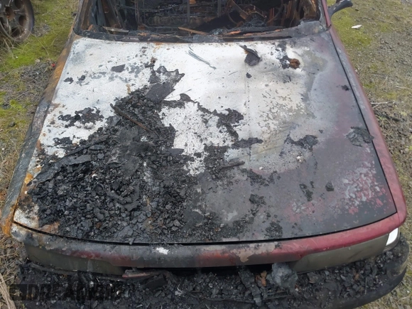 1991 Toyota Camry z VIN JT2SV21EXM3434326, wystawiony jako IAAI lot #40994388 z przebiegiem Nie podano mil oraz . Historia ofert i sprzedaży dostępna na DreamBid. Obrazek 10.