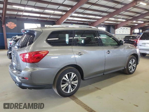 2017 Nissan Pathfinder Platinum with VIN 5N1DR2MM5HC667376, listed as a Copart auction lot 53351515 with 136,530 mi miles and Clean title. Bid and sale history available at DreamBid. Image 3.