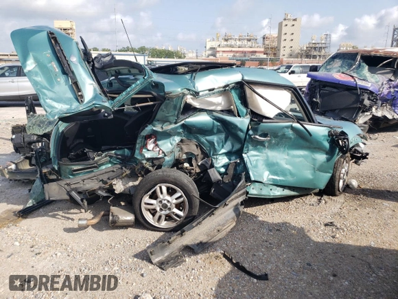 2012 MINI Hardtop with VIN WMWSU3C58CT259728, listed as a Copart auction lot 54683785 with Not Provided miles and Salvage Title. Bid and sale history available at DreamBid. Image 3.