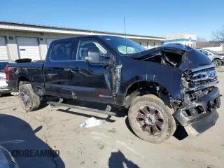 2024 Ford Super Duty F-250 SRW XL with VIN 1FT8W2BM5RED95693, listed as a Copart auction lot 89387805 with 12,322 mi miles and Salvage Title. Bid and sale history available at carsss.com. Image 4.